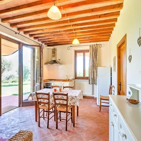 Dom wakacyjny In Near Etruscan Coast Suvereto